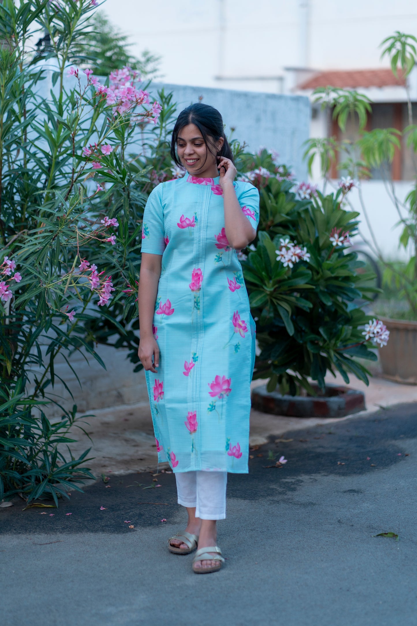 AA028 Aqua Blue Lotus Cotton Kurti