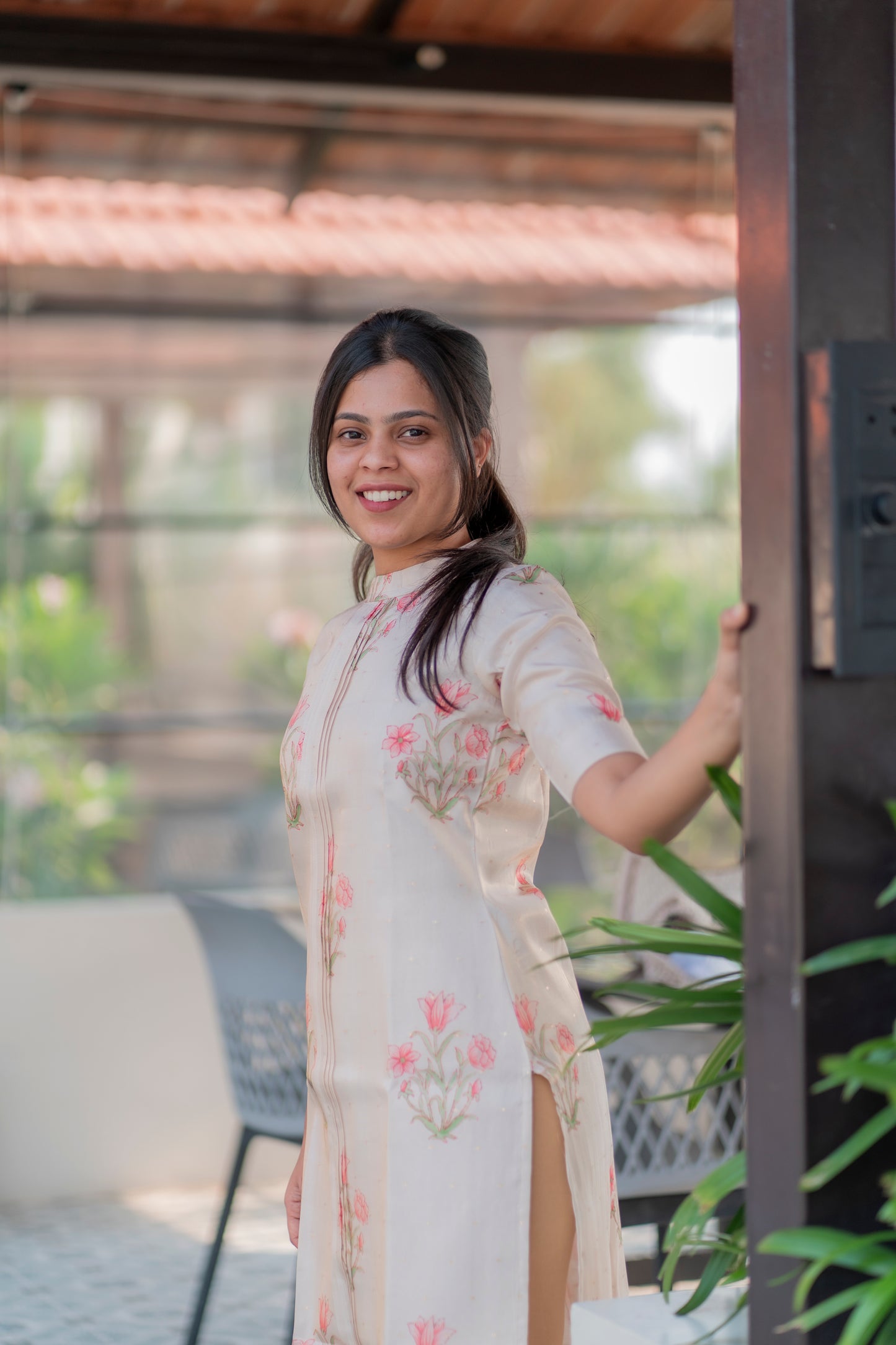 AA016 Creamy Shimmer  Muslin Silk Kurti