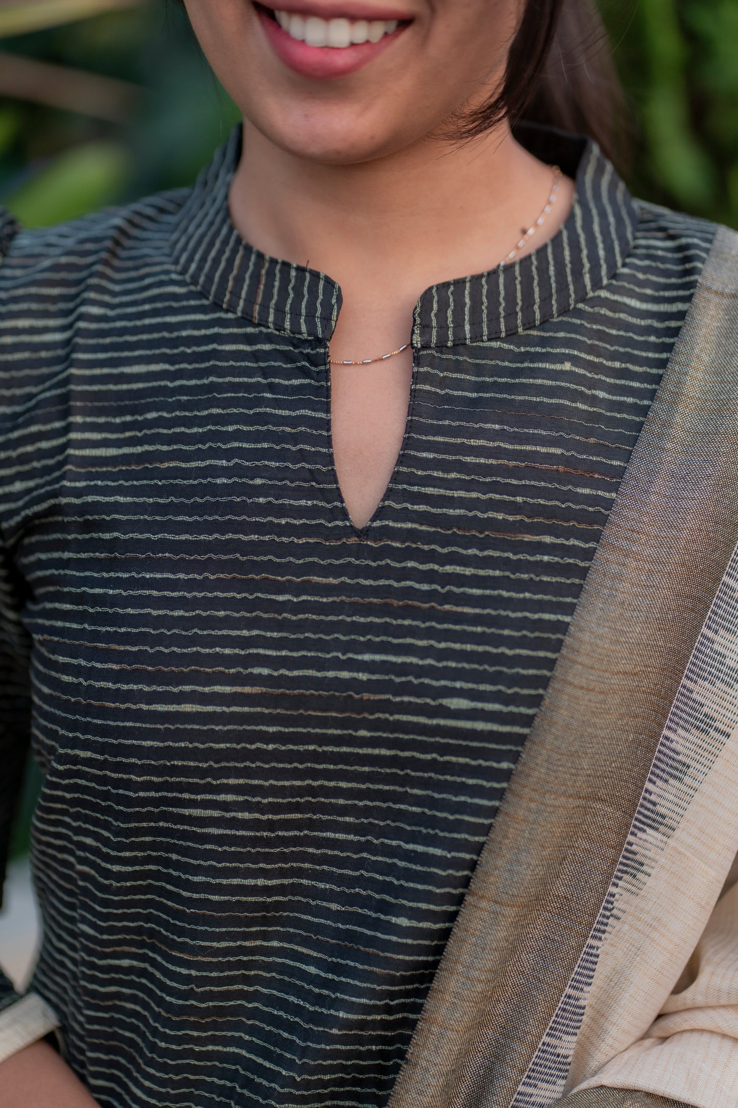 AA018 Black Khadi Silk 3 Pc Set