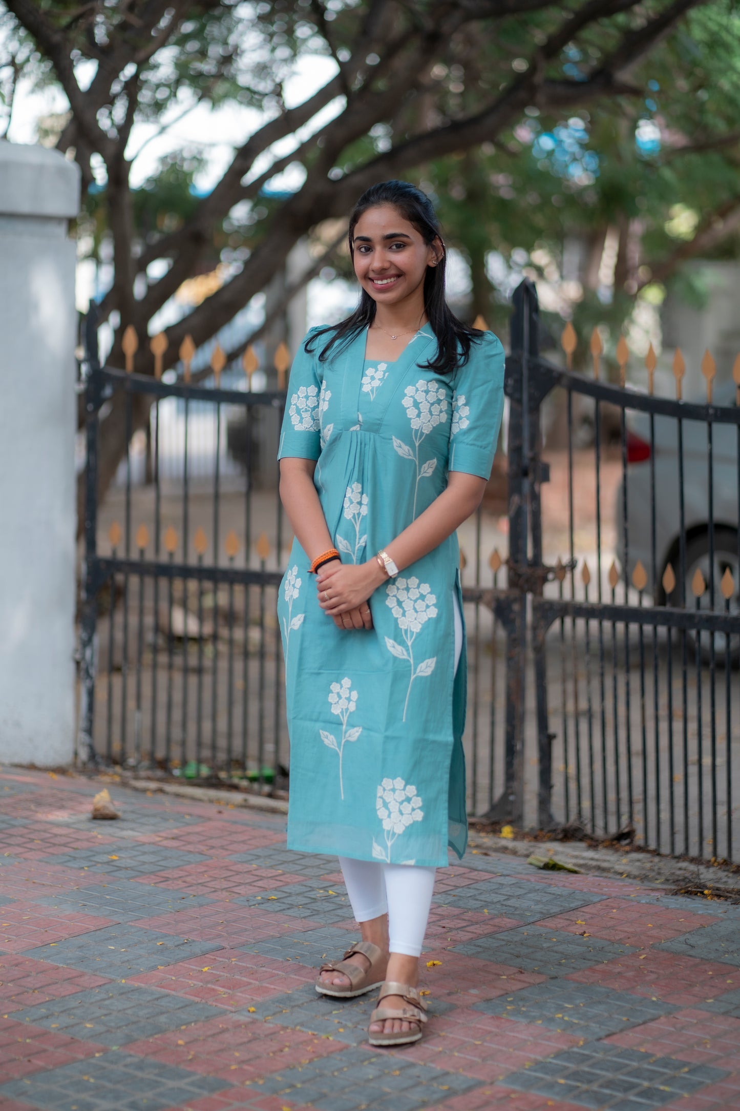 AA090 Mul Chanderi Kurti