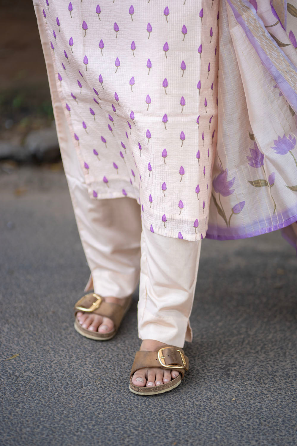 AA252 Beige with Lavender Combo Kota Floral 3 Pc Set