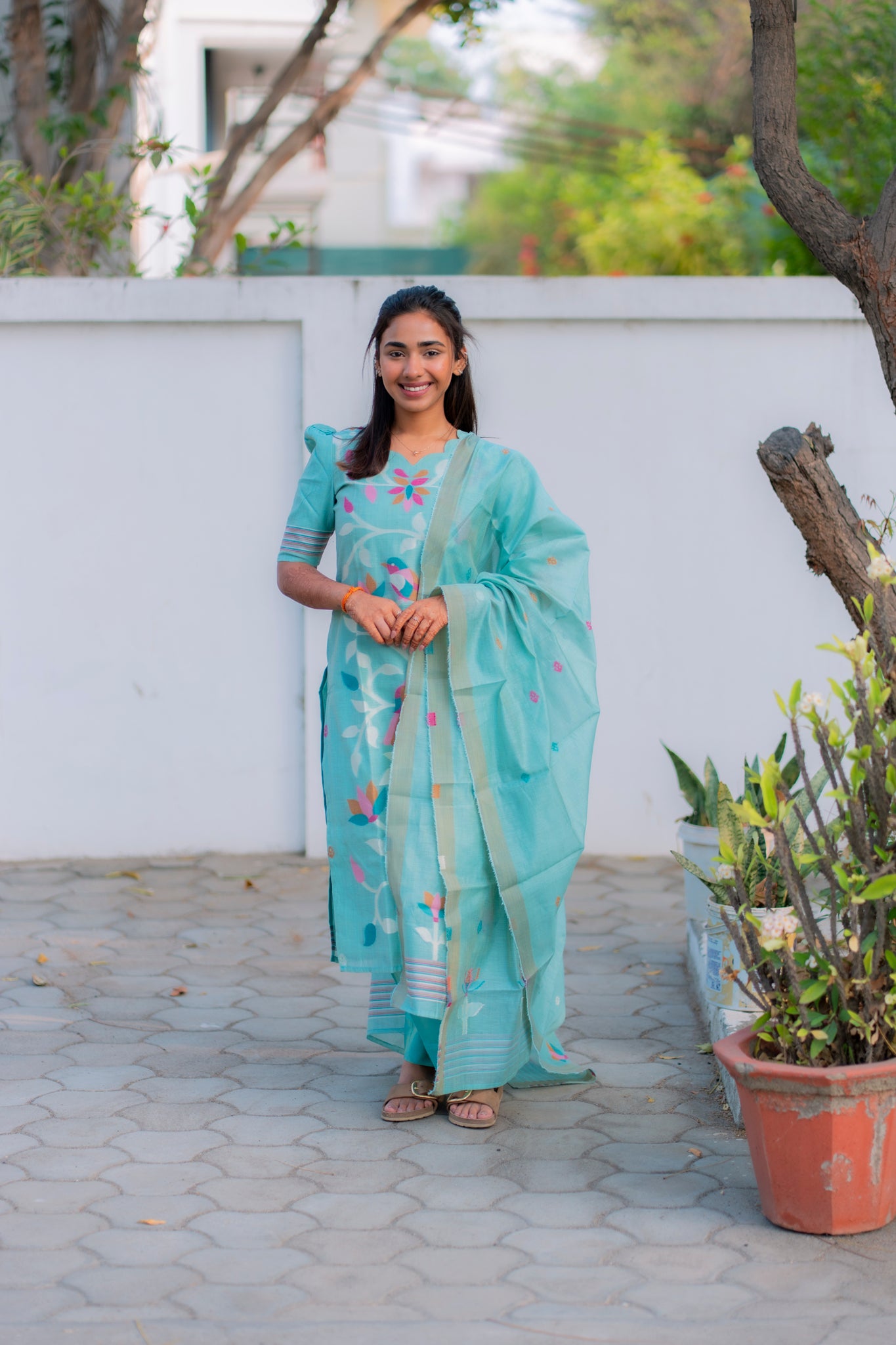 AA202 Blue Floral Linen Jamdhani 3 Pc Set