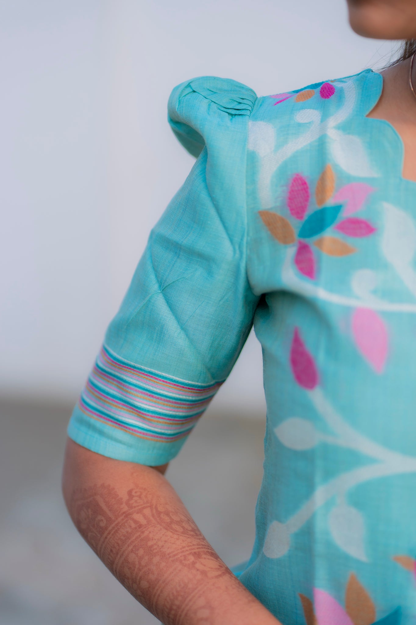 AA202 Blue Floral Linen Jamdhani 3 Pc Set