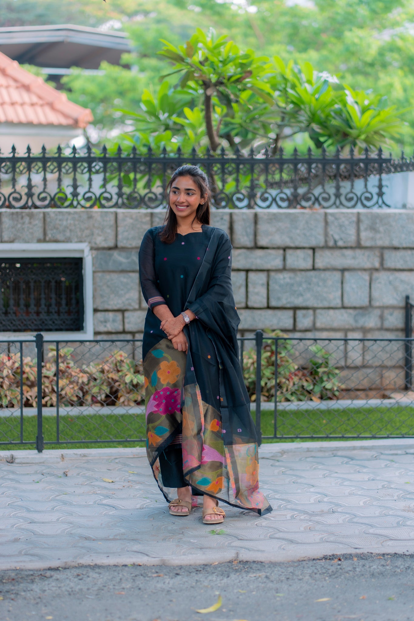 AA193 Black Jamdhani 3 Pc Set