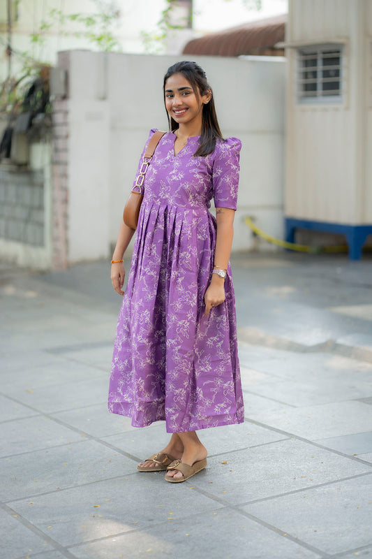 AA207 Lavender Floral Maxi..