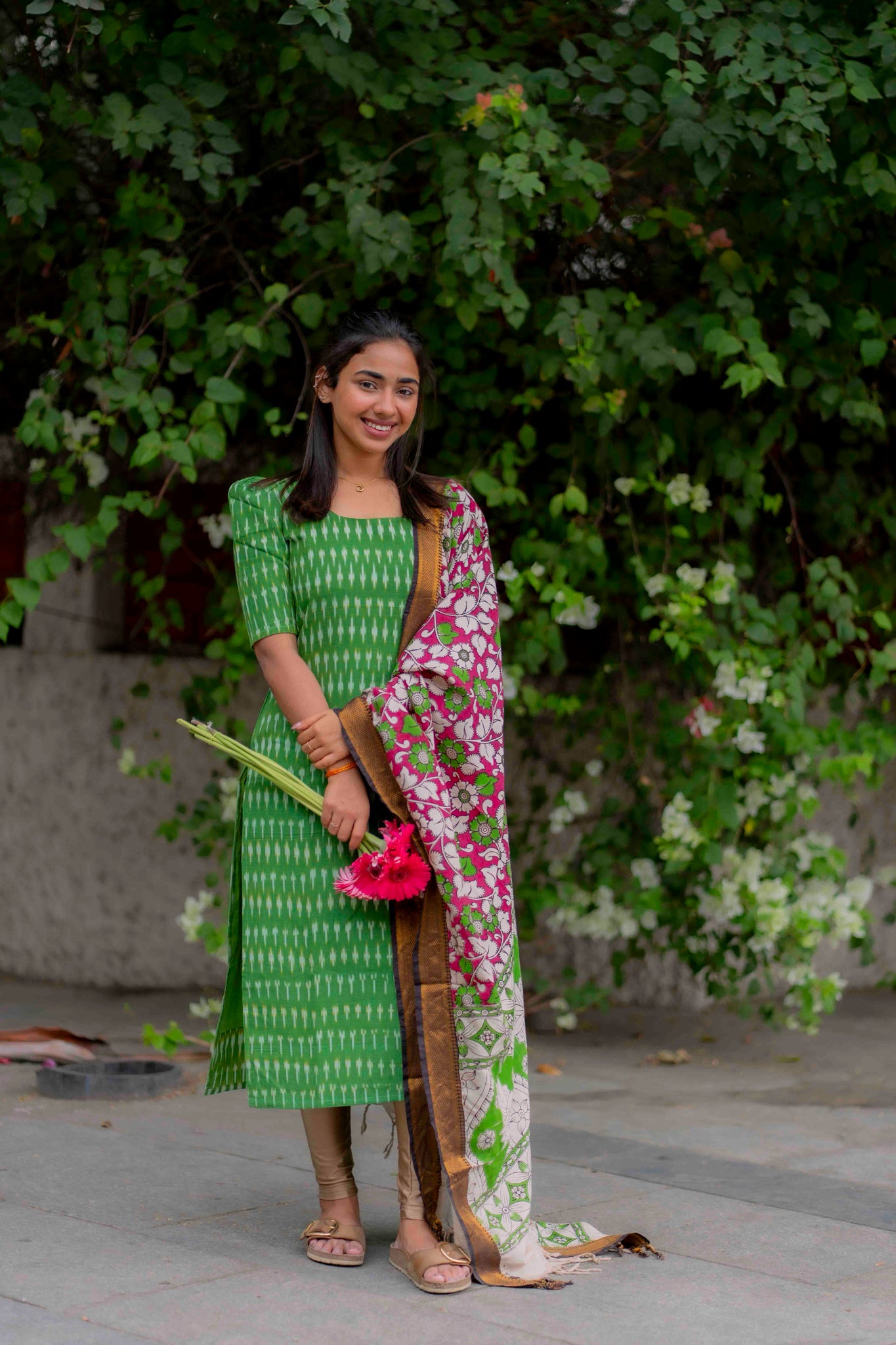 AA201 Green Ikkat Cotton Kurti with Kalmkari Dupatta