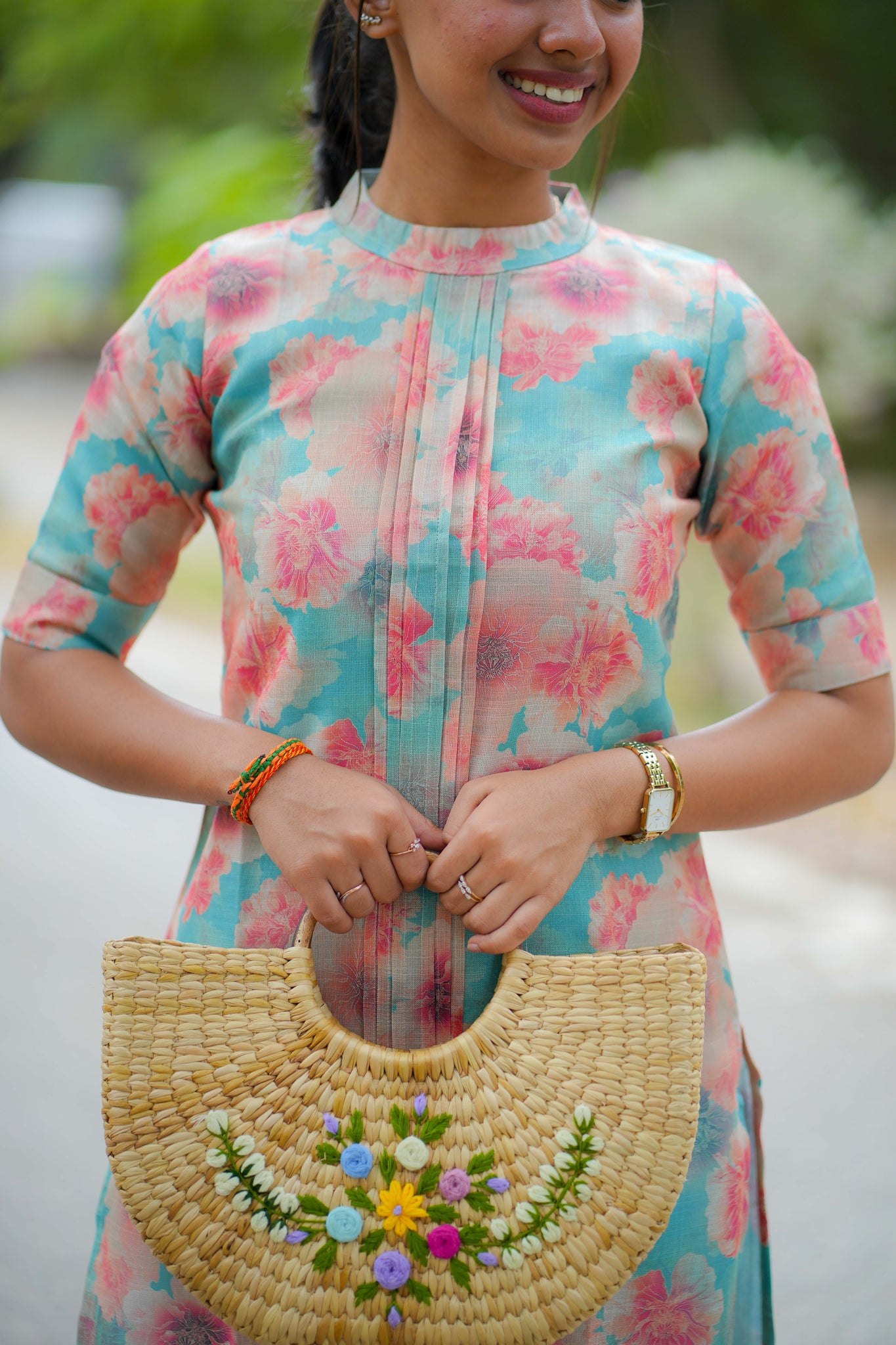AA116 Blue Floral Linen Silk Kurti