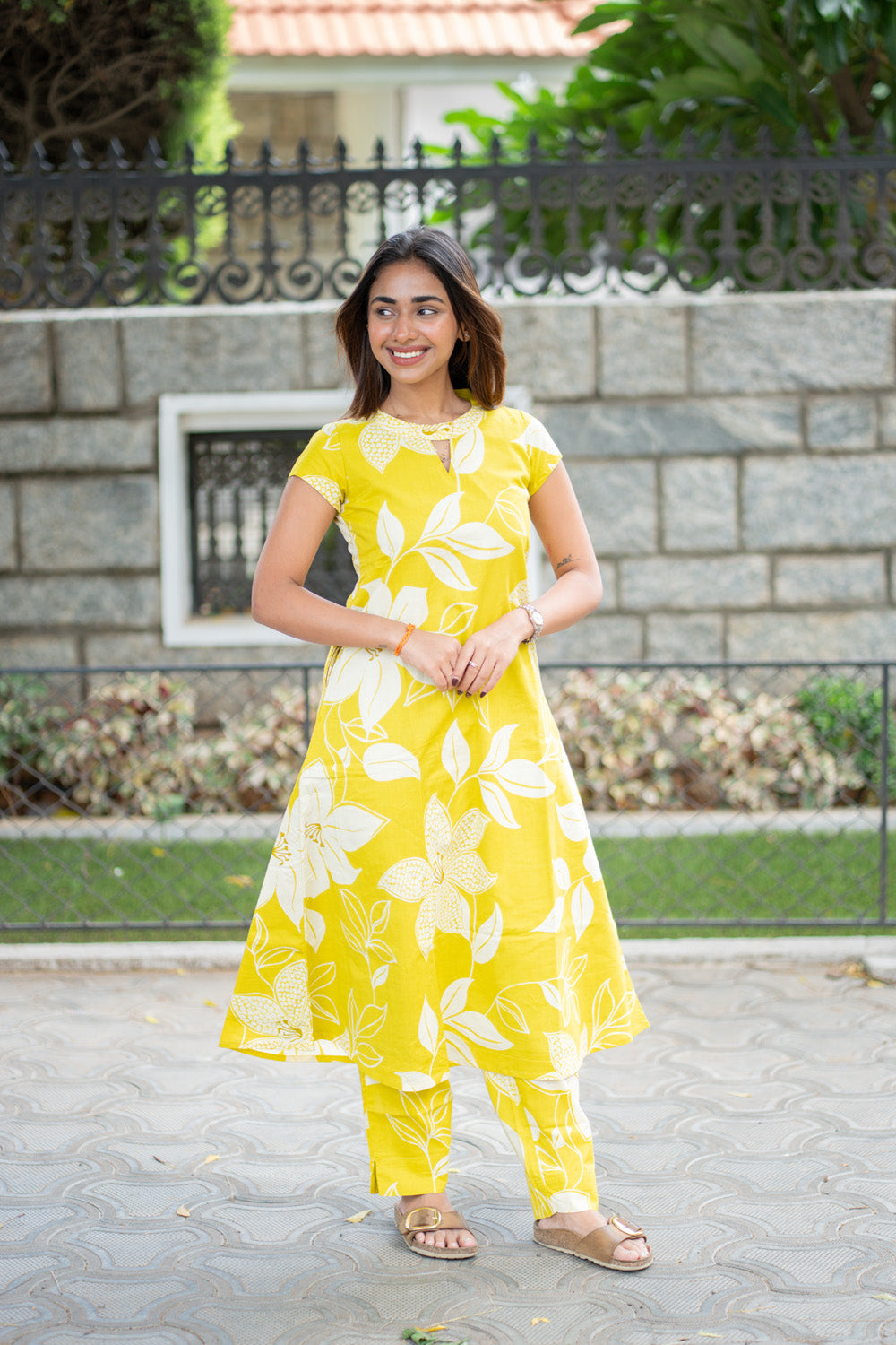 AA302 Neon Yellow Floral Cotton Co-Ord Set(with Lining & Pockets)