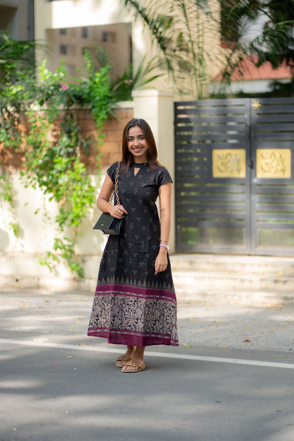 AA242 Black Cotton Maxi With Kalmkari Border