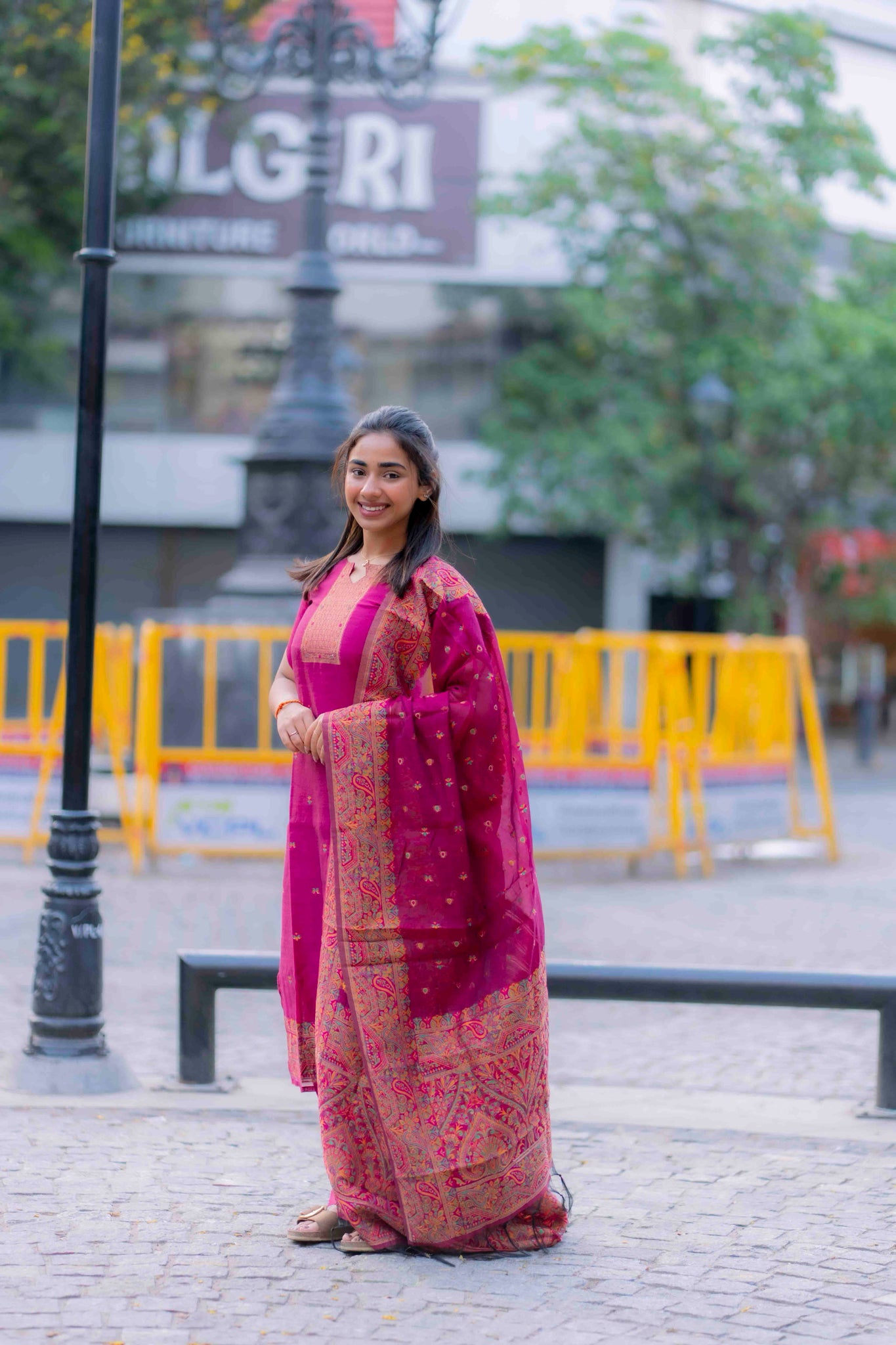 AA203 Dark Pink Kashmiri Jamdhani 3 Pc set