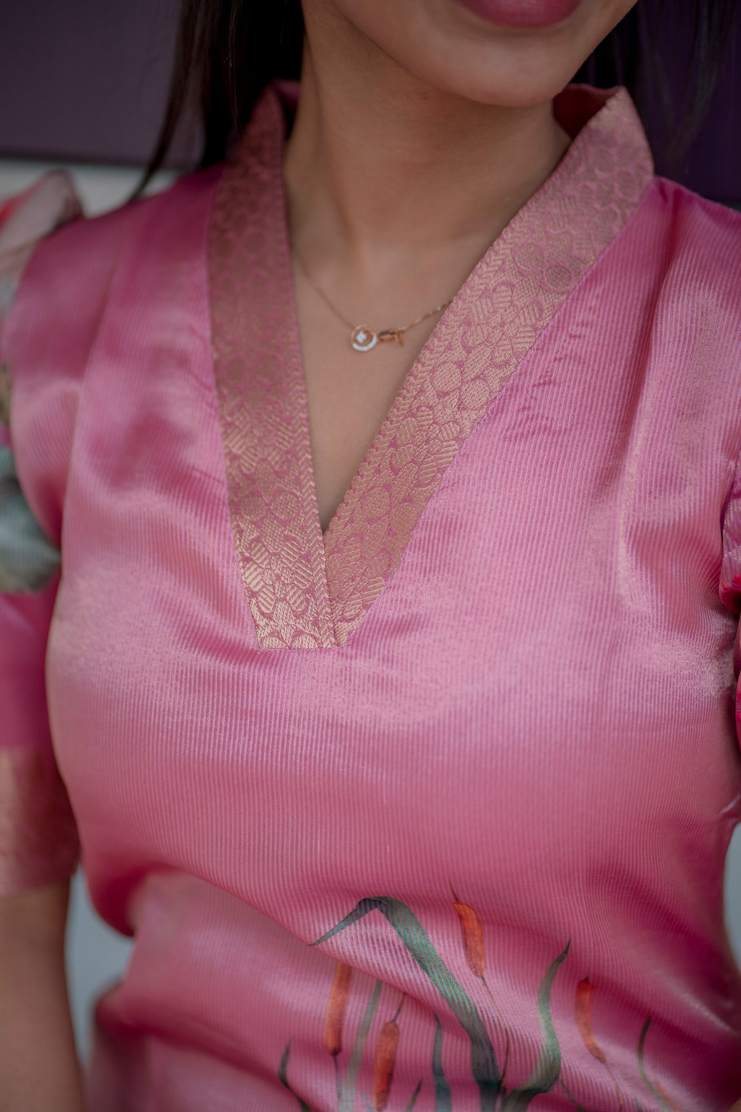 AA075 Pink Swan Tissue Silk Kurti