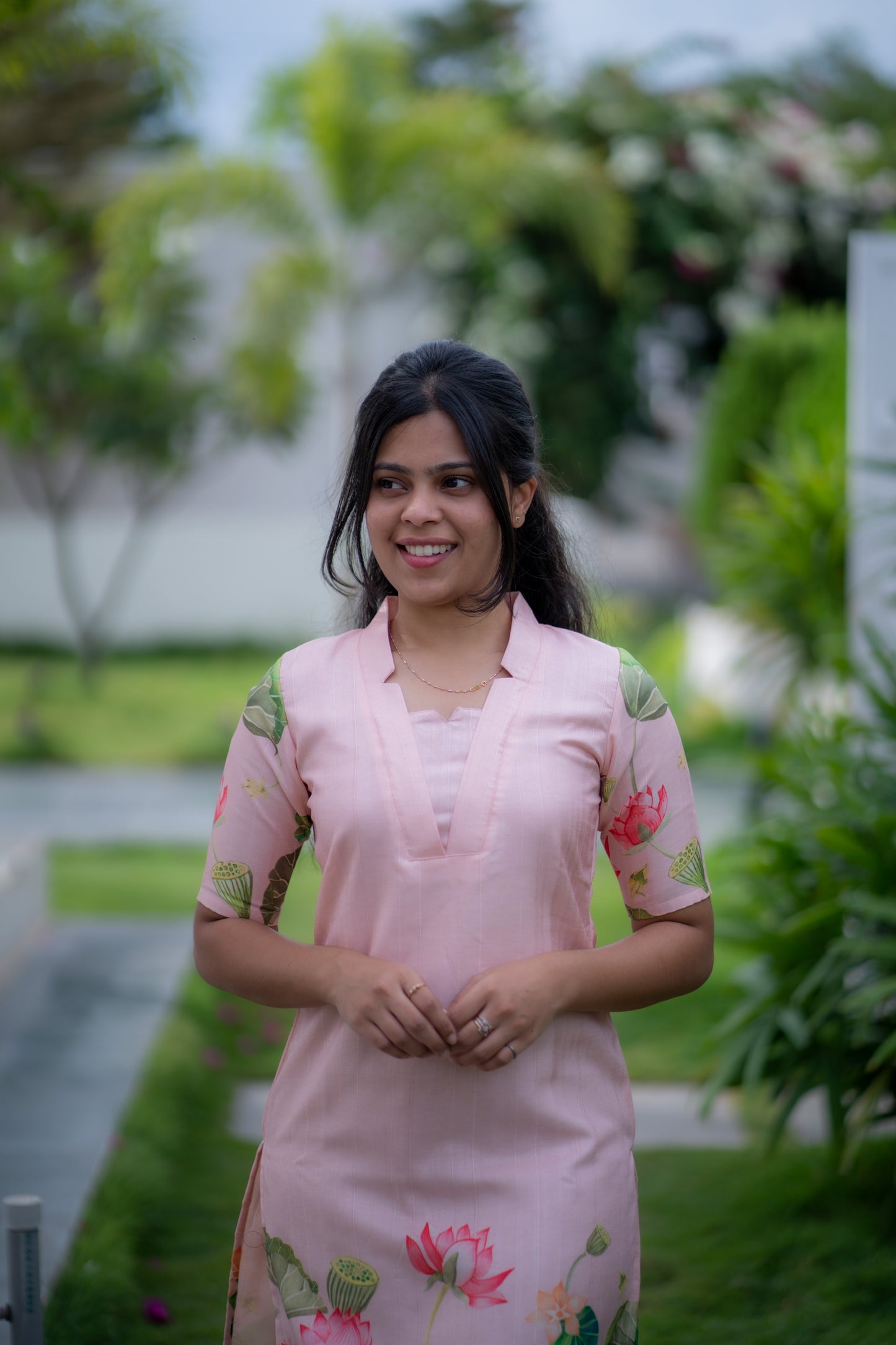 AA071 Peach Pichwai Kurti