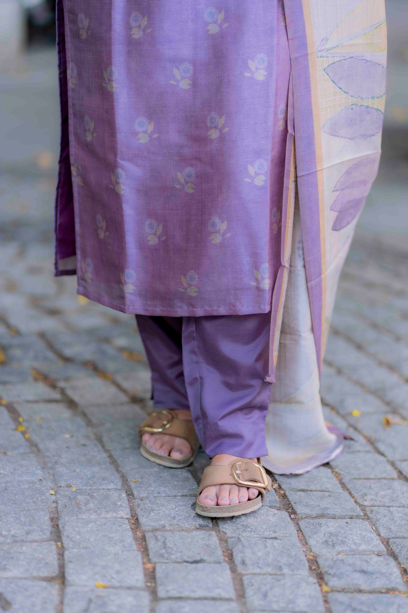 AA199 Lavender Floral Digital Print 3 Pc Set