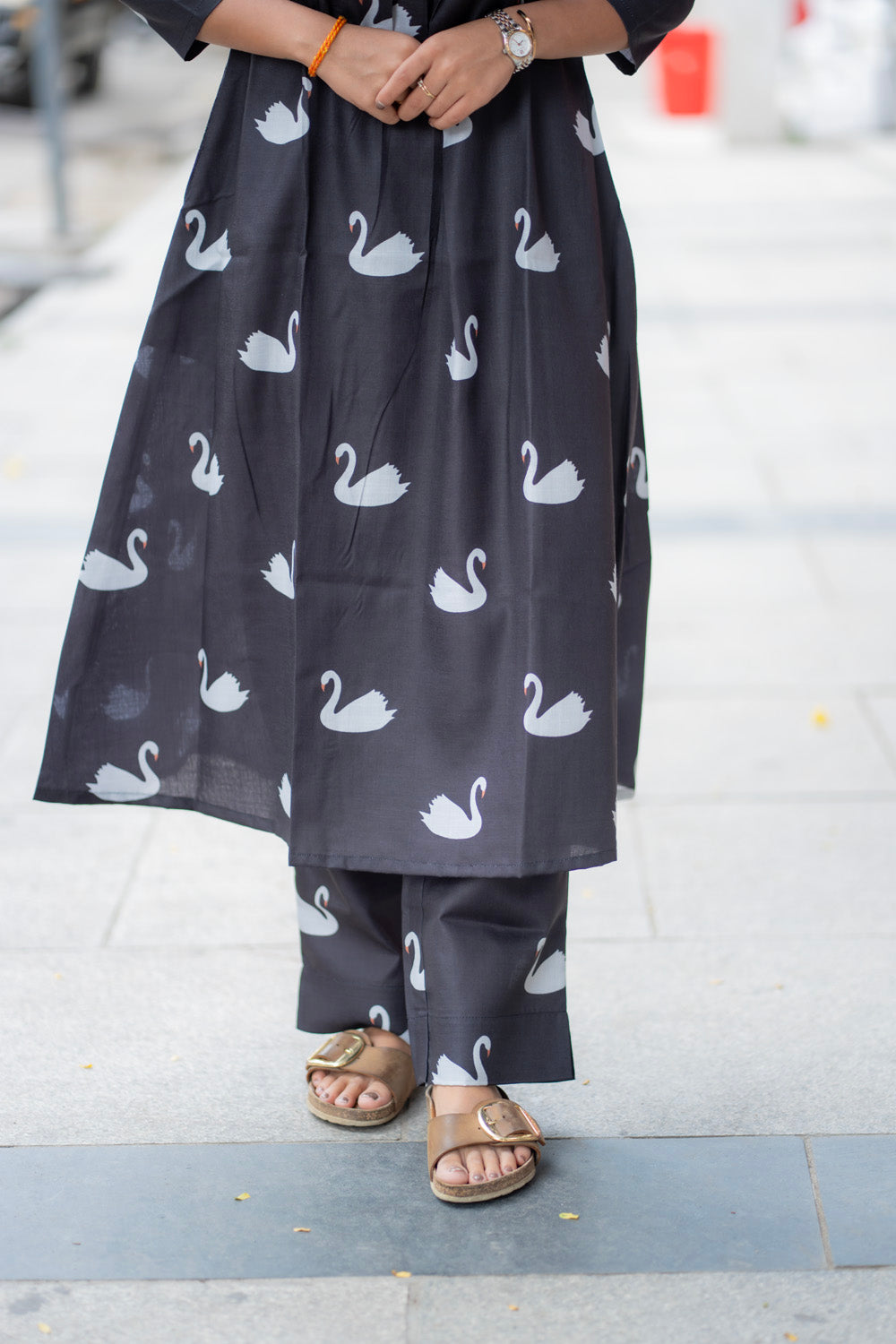 AA284 Black Cotton Coord Set with Swan print