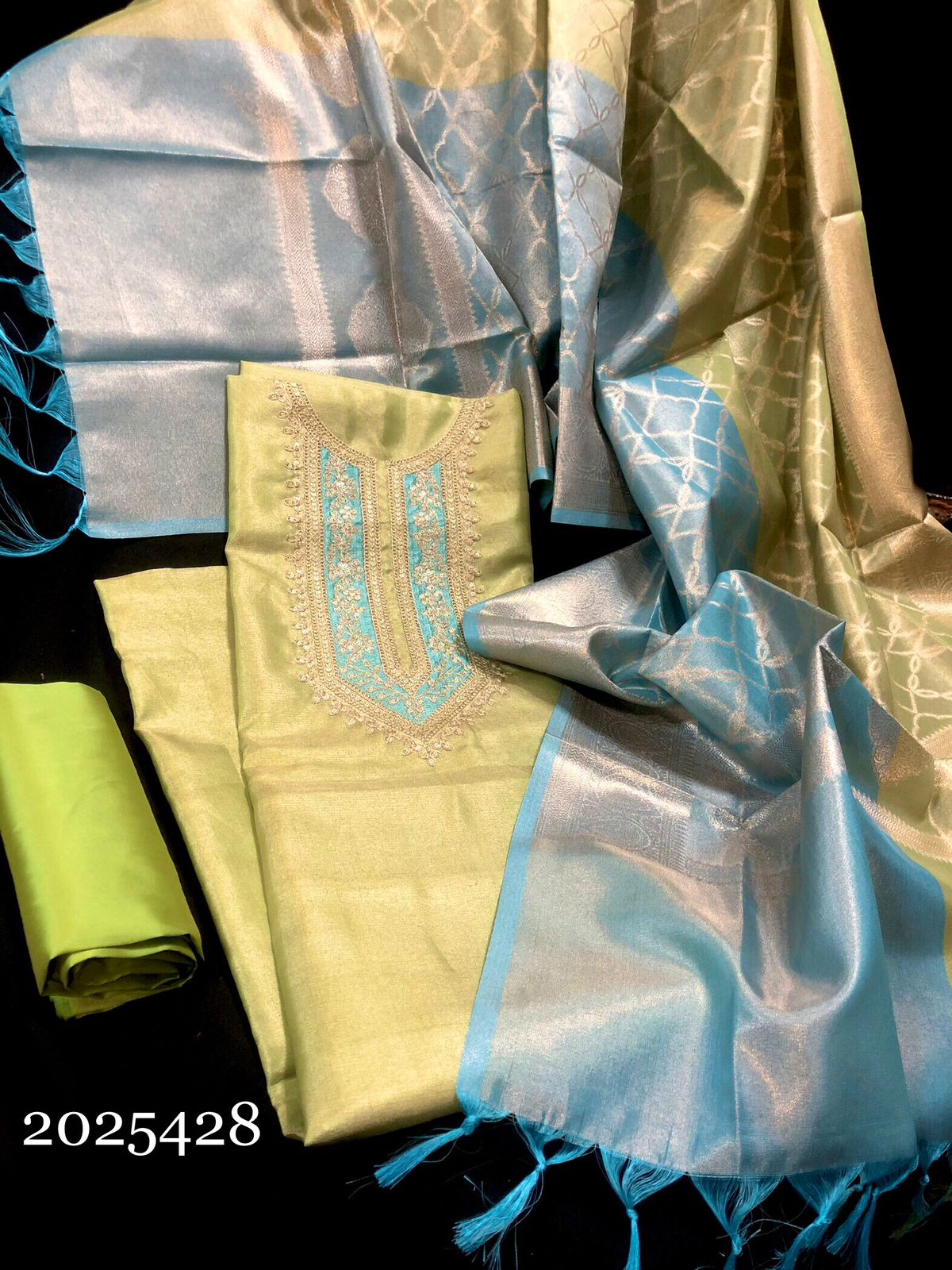 Tissue Silk 3 Pc Set