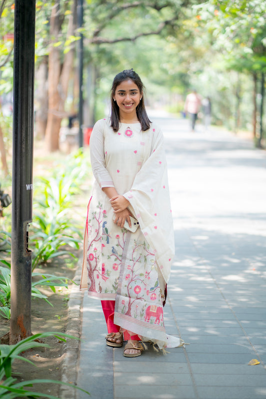 AA183 White Linen Jamdhani 3 Pc Set with beautiful Floral,Elephant,Peacock Prints