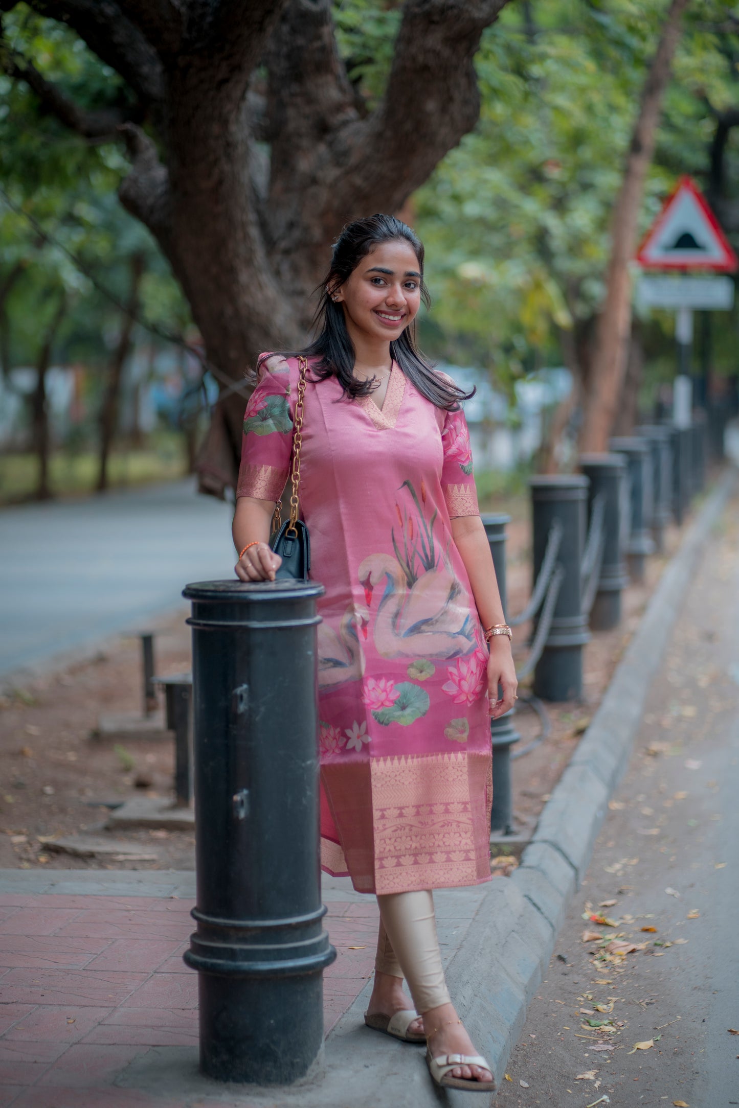 AA075 Pink Swan Tissue Silk Kurti
