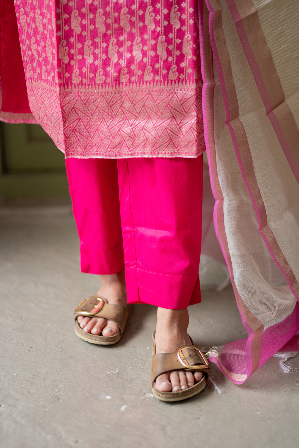AA306 Pink Banarasi Silk Salwar Set With Beautiful Border & White Kota Dupatta with Pink Border