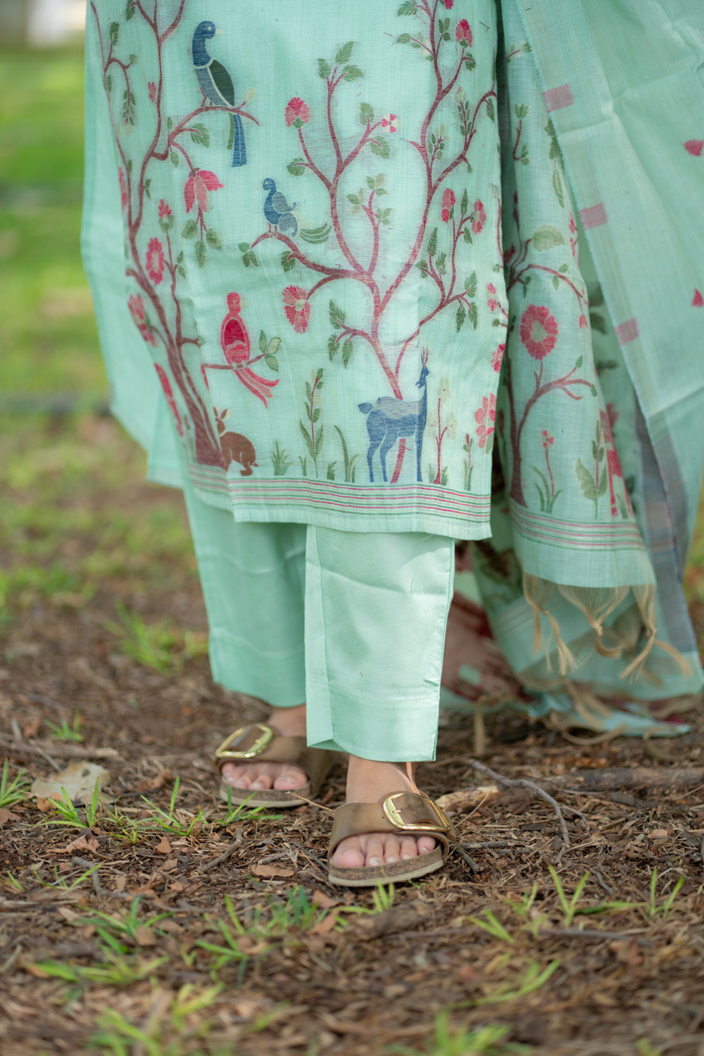 AA293 Blue Linen Jamdhani Salwar Set with beautiful Floral,Elephant,Peacock Prints