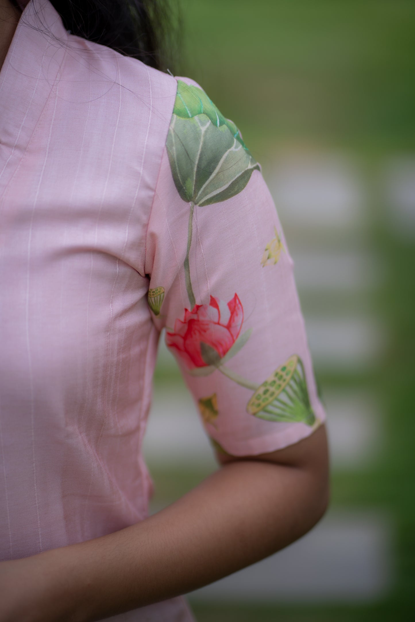 AA071 Peach Pichwai Kurti